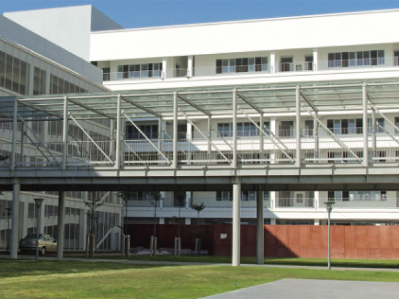 Guangdong Experimental School Connecting Corridor Steel Structure Project